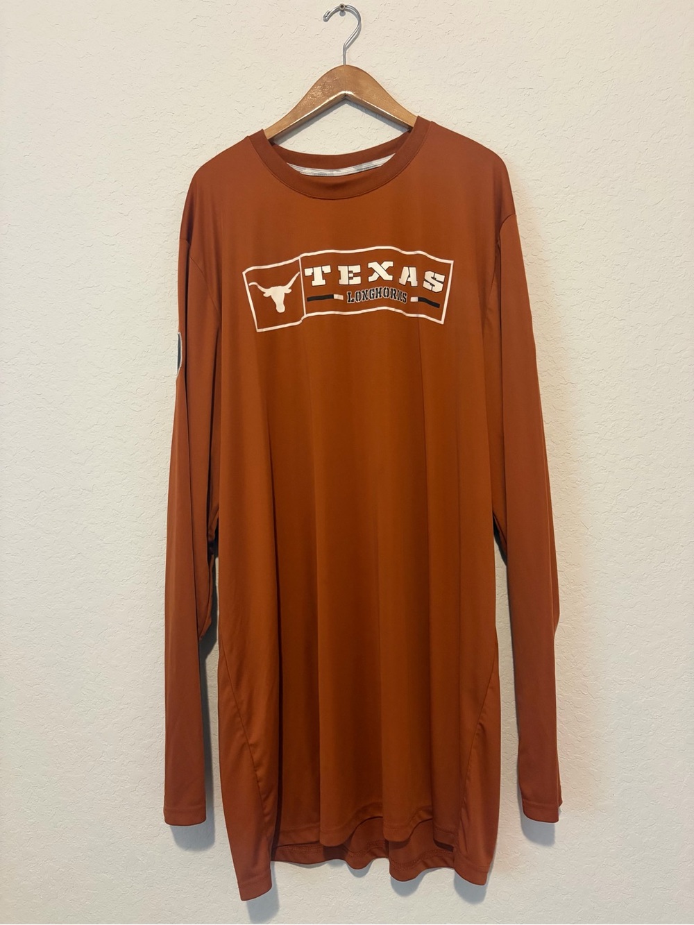 Colosseum Men's Long-Sleeve Texas Longhorns Shirt - Burnt Orange